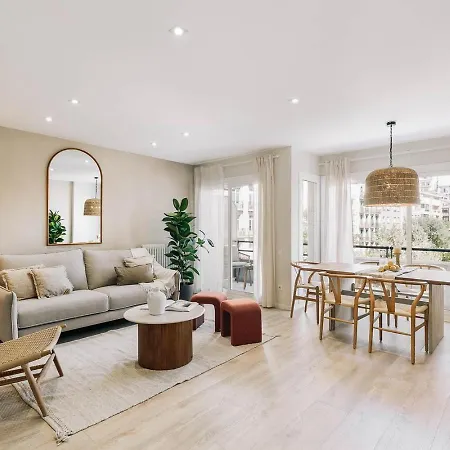 Arienzo - 2 Bedrooms And Balcony In Sant Gervasi Lägenhet Barcelona